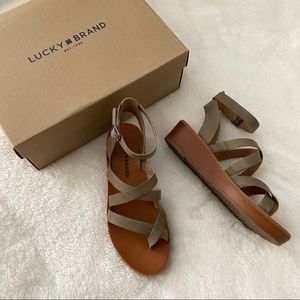 NIB Lucky Brand Sandals